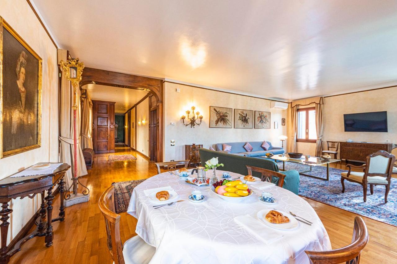 Ca' Pellegrini Luxury Grand Canal Венеция Экстерьер фото